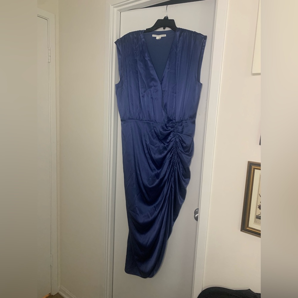Veronica Beard Blue Satin Asymmetrical Ruched Dress Flawed - Picture 4 of 12